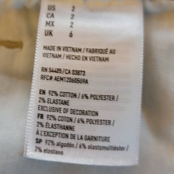 AE American Eagle Distressed Hi Rise Mini Denim Jean Skirt Women’s Size 2 - Picture 10 of 11